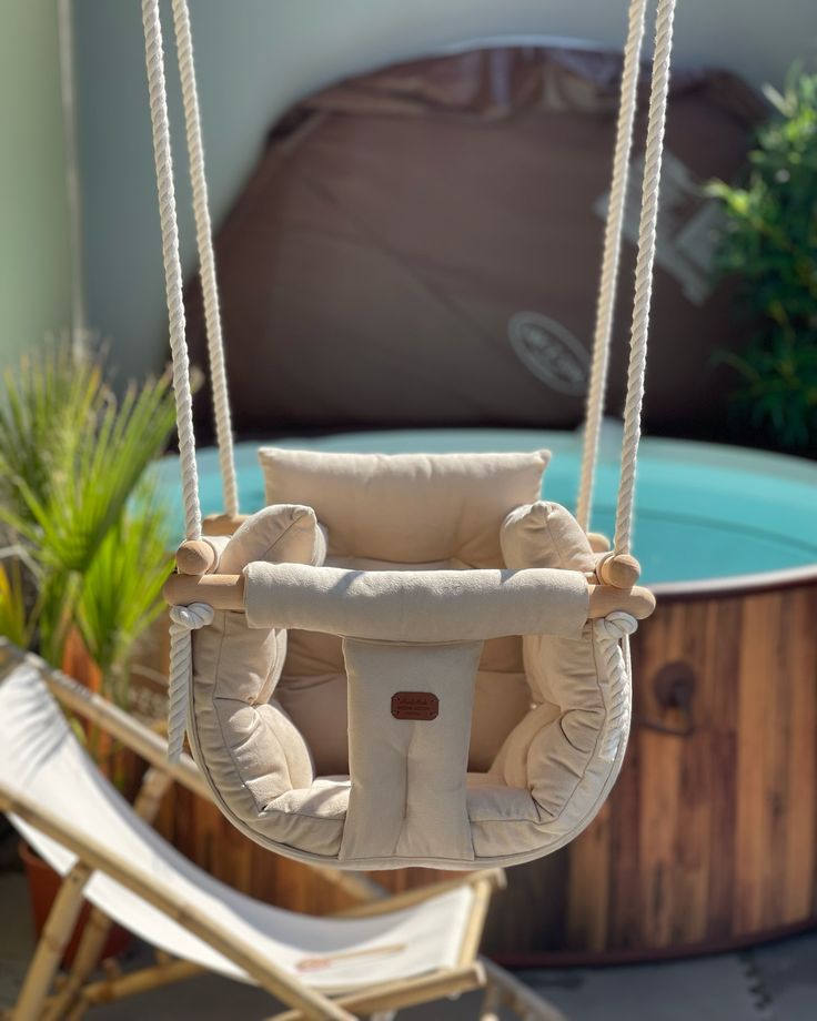 Balançoire Suspendue Premium pour Enfants – Confort, Sécurité et Élégance